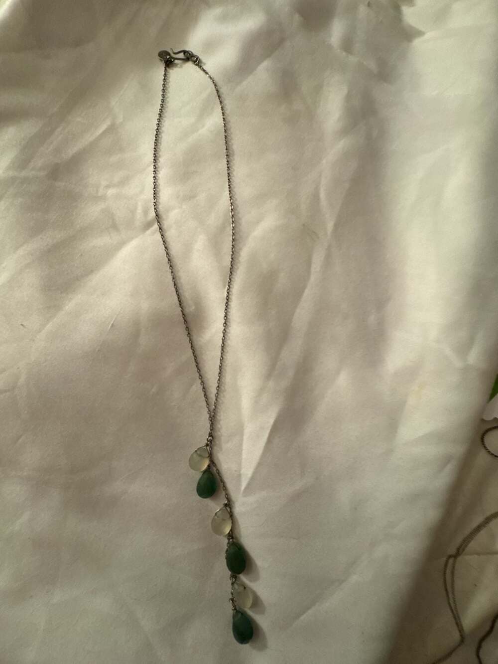 Jana Conner Green and Clear Teardrop Bead Lariat Necklace
